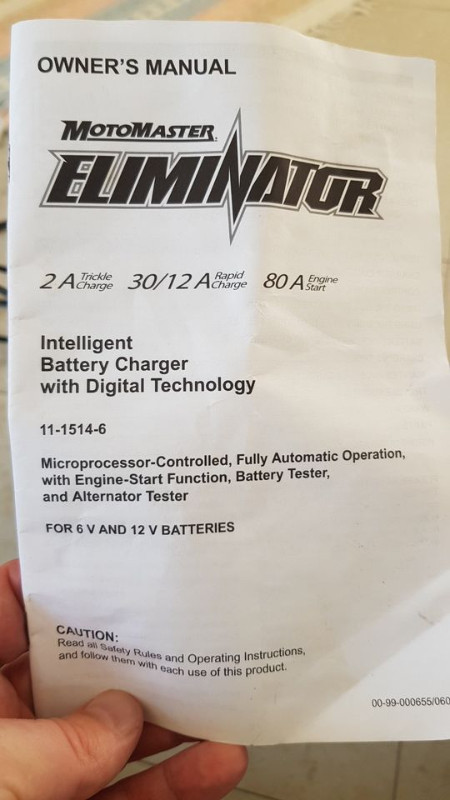 Chargeur de batterie 6 et 12 volts Eliminator Motomaster dans Autre  à Ville de Québec - Image 3