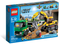 BNIB LEGO CITY Set # 4203 -- Excavator Transporter