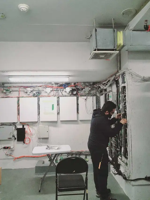 Security Camera Installation Services in Other in Mississauga / Peel Region - Image 3