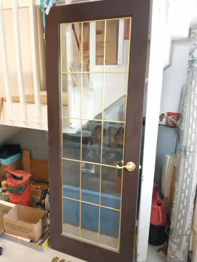 Porte française intérieur en pin massif, vitré et en laiton avec charnières et poignée standard 30 x...