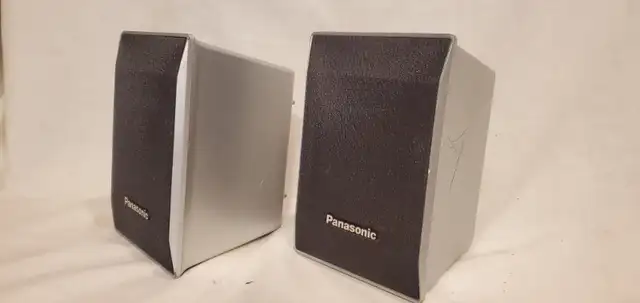 Panasonic SB-FS741 Satellite Bookshelf Speakers in Speakers in Mississauga / Peel Region - Image 3