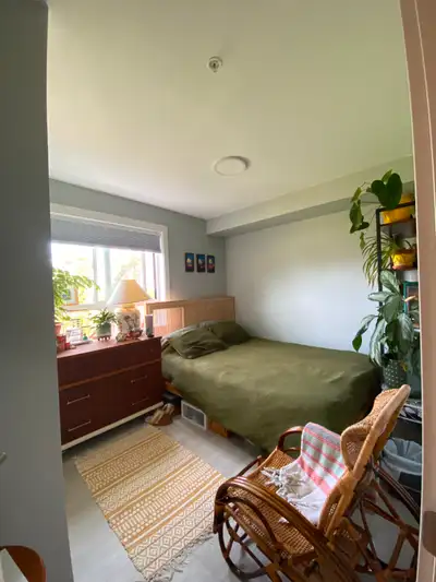1 bedroom/bathroom in a 3-bedroom apartment. Rent is $1045, not including hydro. The unit is furnish...