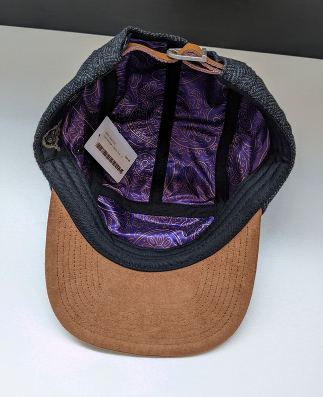 *Brand New* Limited Edition Toronto Hat in Other in City of Toronto - Image 3