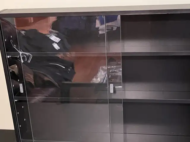 3-Tier Sturdy Display Case Cabinet with Sliding Glass Doors in Hutches & Display Cabinets in City of Toronto - Image 3