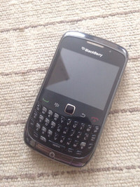 Blackberry Curve 9300 Cell Phone - unlocked