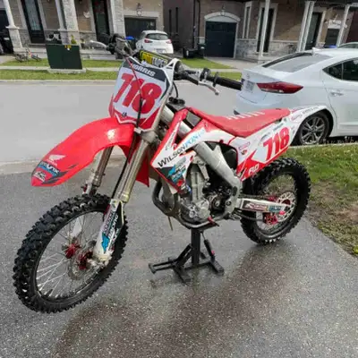 Bike is in very good condition never had any problems with it has 40 hours on it I have ownership fo...