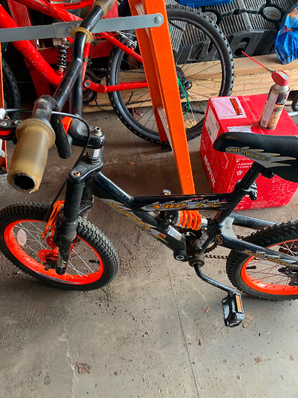 Boys 16” bike in Kids in Edmonton