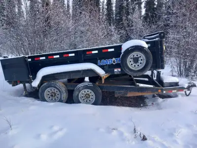 2013 Dump Trailer for sale, double axle GVWR 14,000lbs, loading capacity 9,155 lbs, good condition....