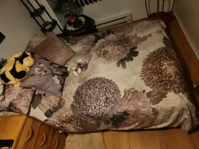 Matelas Double avec base mélamine, View more