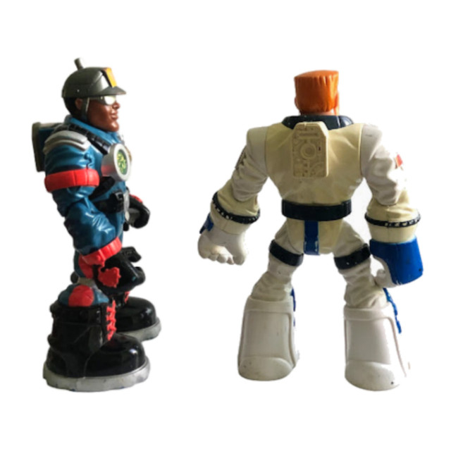 Vintage 2 figurines Mattel ''Rescue Heroes'' 2001   2004 dans Jouets et jeux  à Saint-Hyacinthe - Image 4