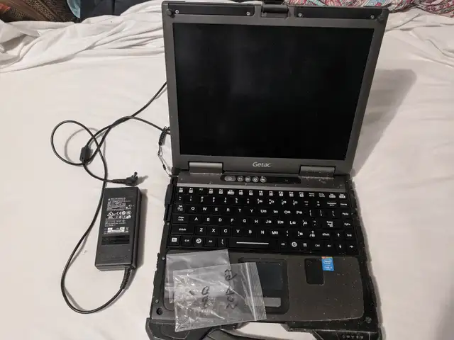 Getac b300 g5, 8gb, fanless, fully rugged laptop in Laptops in City of Montréal - Image 3