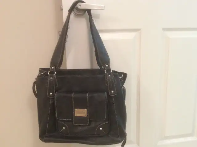 Laptop bag456524816219514880