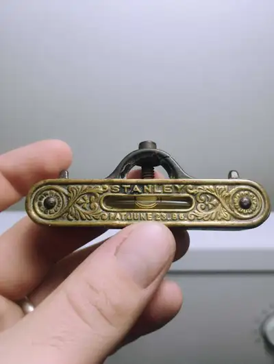 Vintage Stanley level. Google shows price range from 50 to 40. Looking for $50 as it's in good condi...