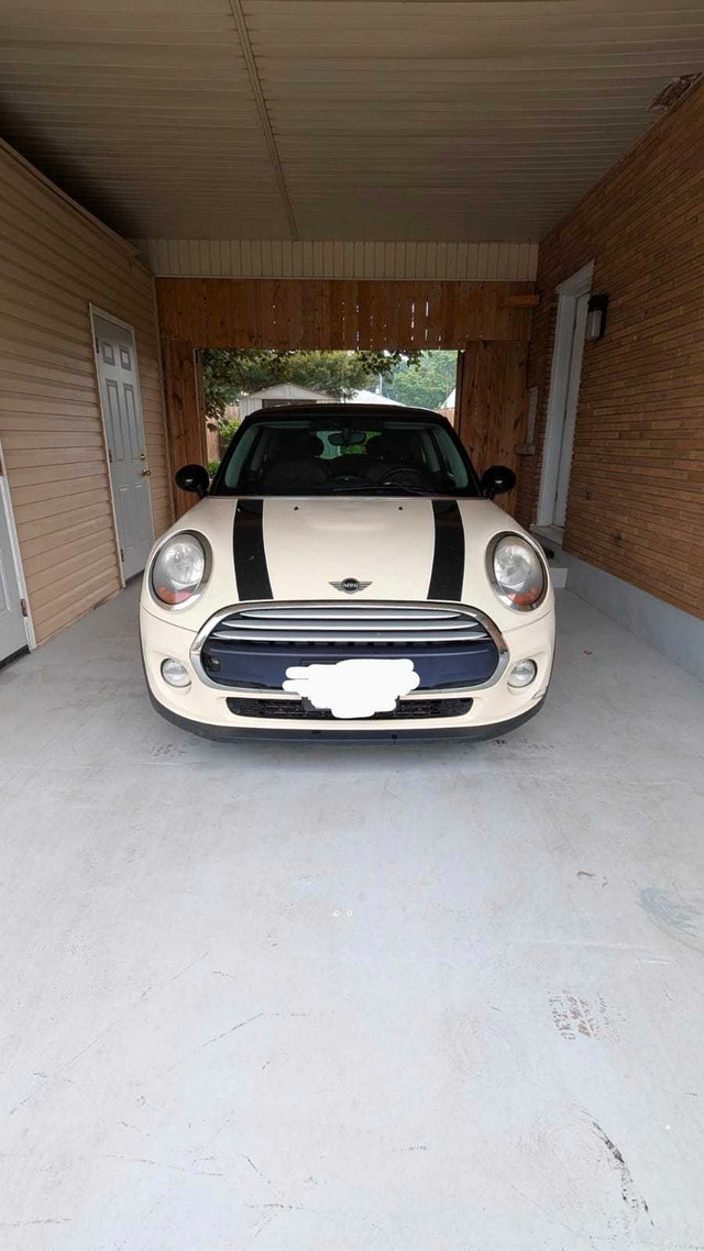 mini cooper in Cars & Trucks in St. Catharines