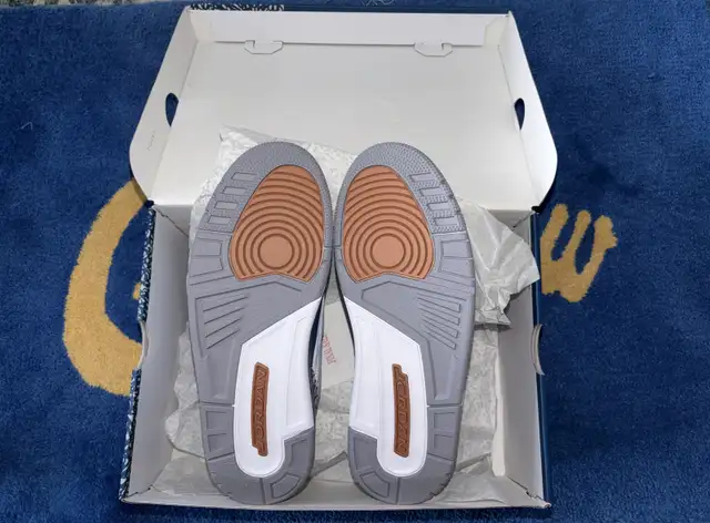 *D/S* Air Jordan (Retro) 3 - Wizards in Men's Shoes in City of Toronto - Image 5