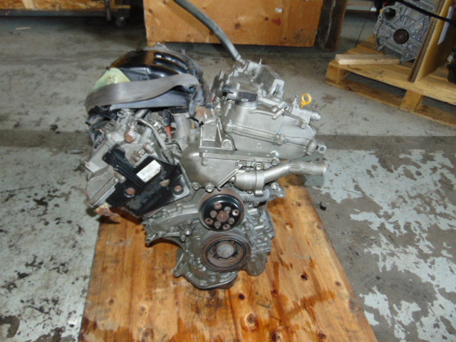 2006 2012 LEXUS RAV-4 2GR FE V6 3.5L ENGINE (OIL COOLER) in Engine & Engine Parts in UBC - Image 4