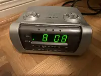 NexxTech digital clock with radio