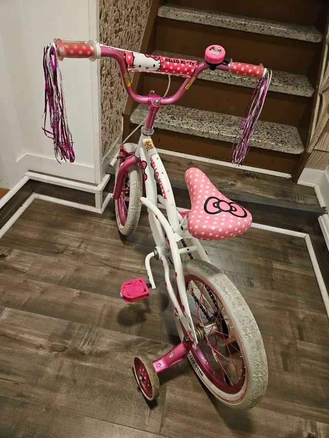 vélo de fillette  in Kids in Longueuil / South Shore - Image 4