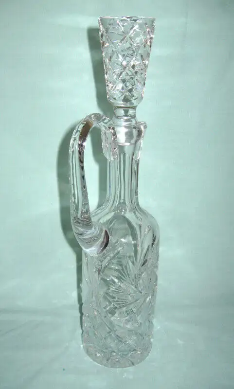 CARAFE EN CRYSTAL VINTAGE  PINWHEEL  CRYSTAL CARAFE in Arts & Collectibles in West Island - Image 5