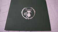 EASU WALL DECALS