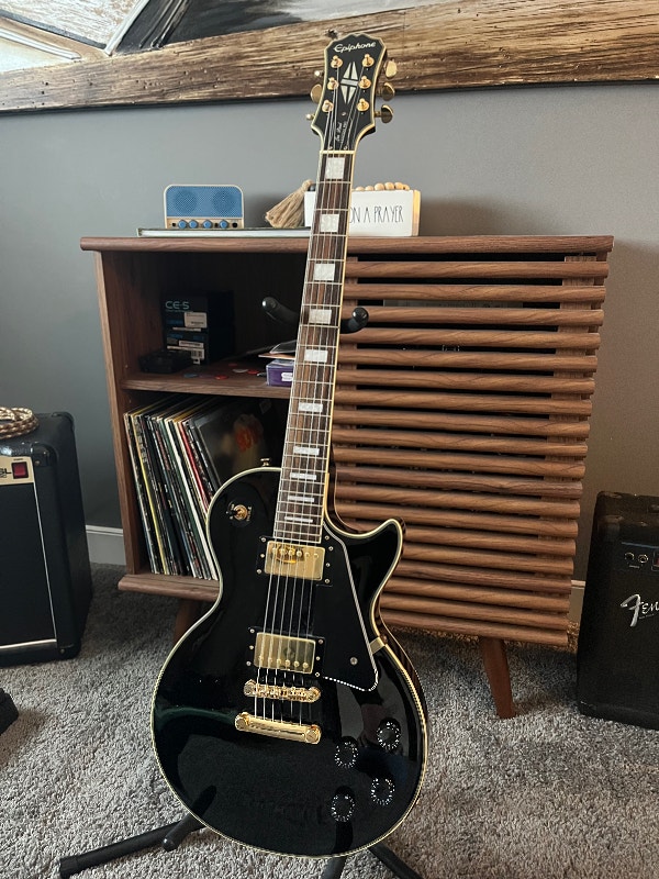 Sold Epiphone Les Paul Custom Pro Available Guitars Calgary Kijiji
