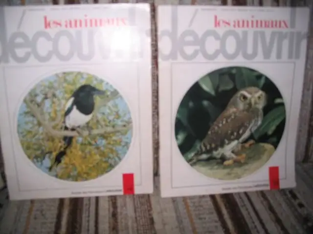 PETIT LIVRE POISSON D'AQUARIUM - LAROUSSE et AUTRES LIVRES in Arts & Collectibles in Laval / North Shore - Image 4