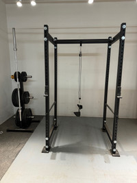 Northern lights squat rack, bar and weights