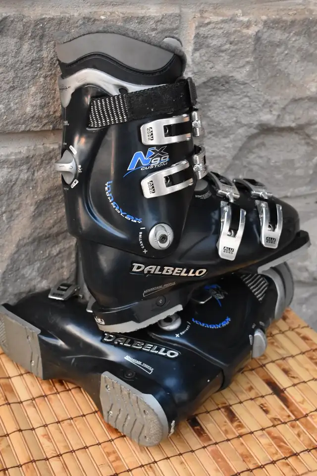  Dalbello NX99 Ski Boots size 25.5 with Innovex Technology - $ in Ski in Markham / York Region - Image 9