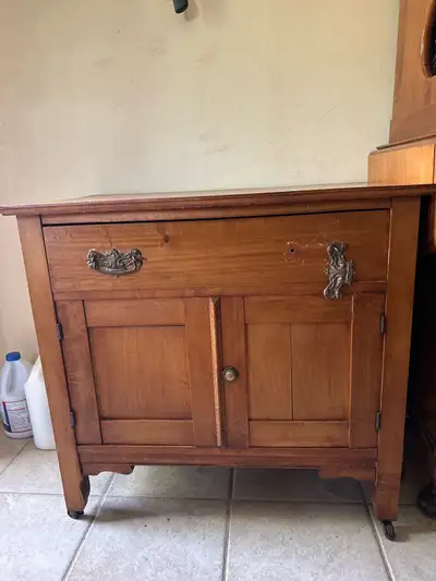 Chest on wheels with drawer 30x19.5x28