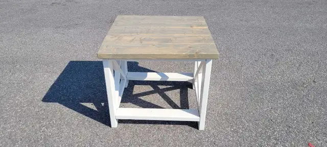 Wooden Farmhouse Table  in Coffee Tables in Markham / York Region - Image 5