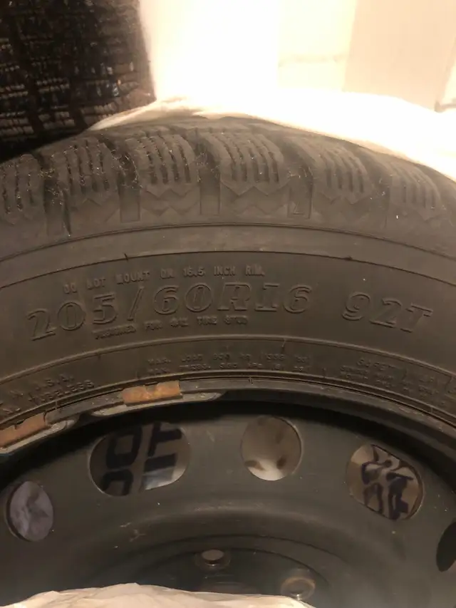 Goodyear Winter command tires 205 60 R16 on Rims 90% in Tires & Rims in City of Toronto - Image 2