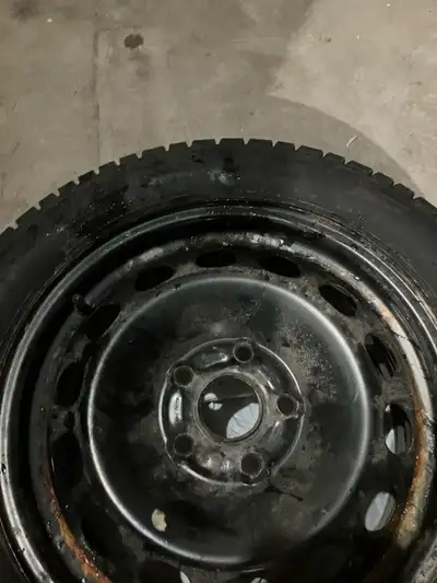 Pirelli winter tires on rims. 205/55R16. Amazing shape with 7-8 mm tread remaining 5 bolt pattern we...
