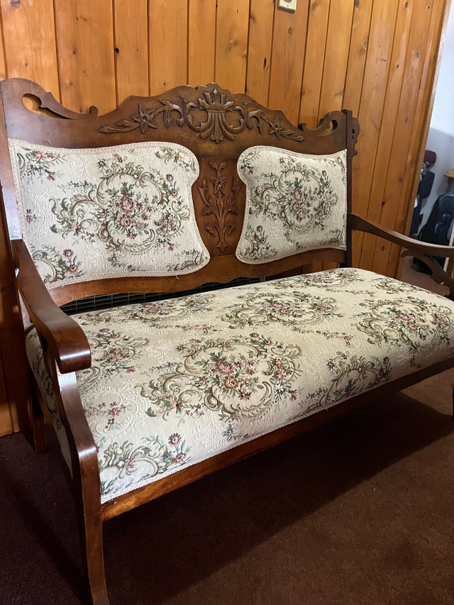 Antique furniture set in Other in North Bay - Image 2