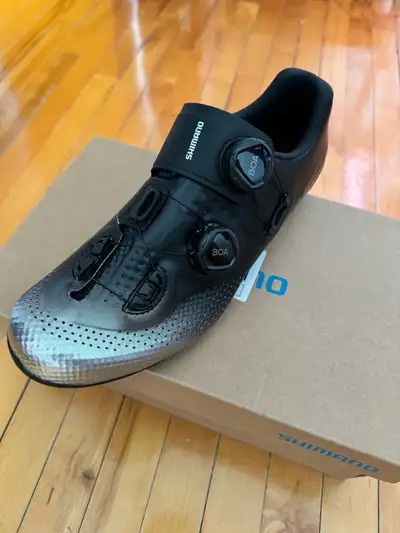 Soulier Shimano RC7 taille 42/8