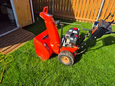 Snowblower Ariens Deluxe 27 $400 ono, View more