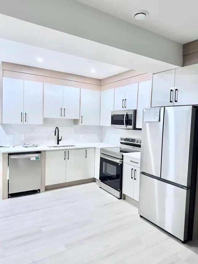 1 Bedroom Walkout Apartment