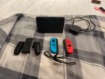 Nintendo switch Manque le câble HDMI et je n’ai plus la boîte .