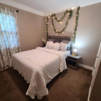 Room for Rent in Sharing on Main Floor - GIRLS ONLY (Etobicoke)