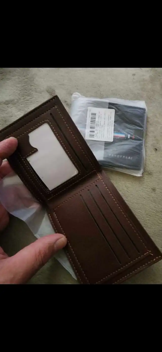 PAYOFFLAI Wallet in Women's - Bags & Wallets in Edmonton - Image 4