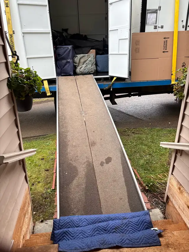 MOVERS FOR HIRE65415156220291120