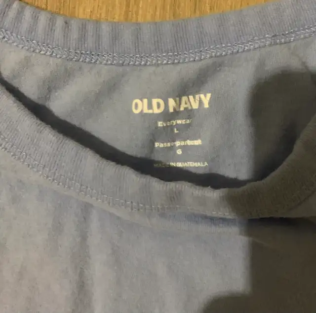 Old Navy top528934376435896321