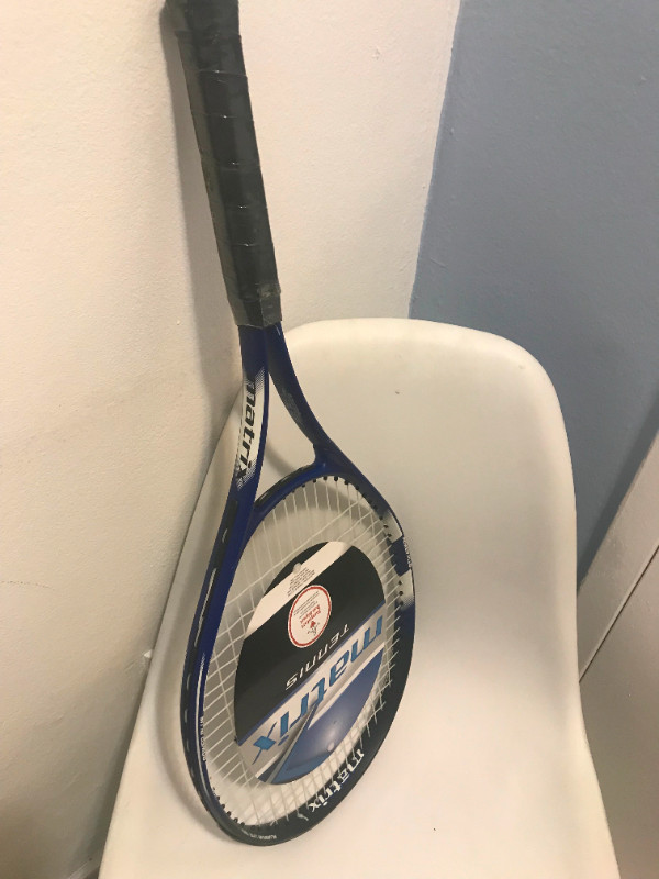 Matrix Adult Lightweight Tennis Racquet (NEW) $20 in Skates & Blades in City of Toronto - Image 3