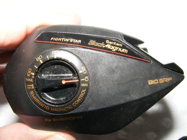 Shimano baitcast reel & rod in Fishing, Camping & Outdoors in Owen Sound - Image 8