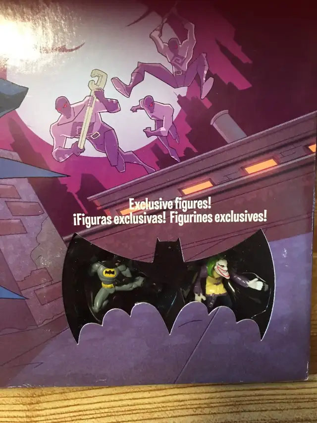 TOY GAME-THE BATMAN-ROOFTOP RUMBLE-NEW in Toys & Games in City of Toronto - Image 4