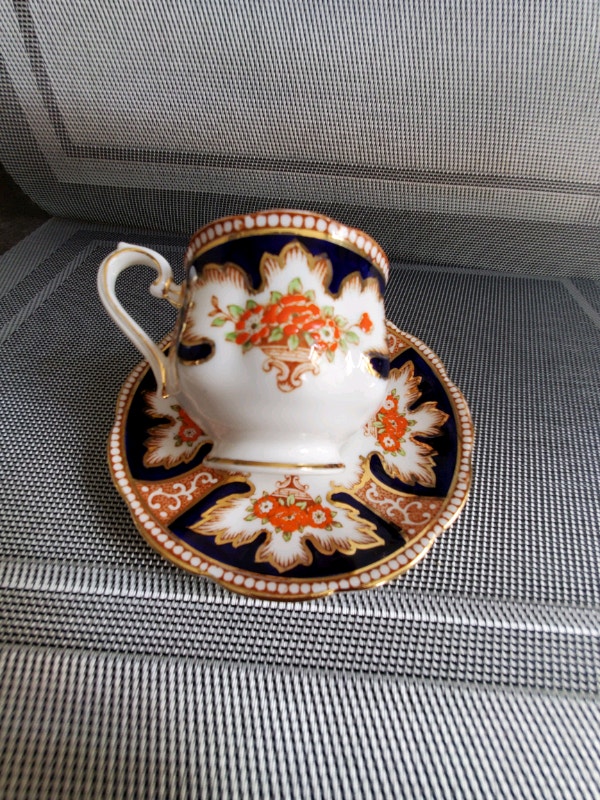 Royal Albert Crown China Tea Cup and Saucer Arts & Collectibles