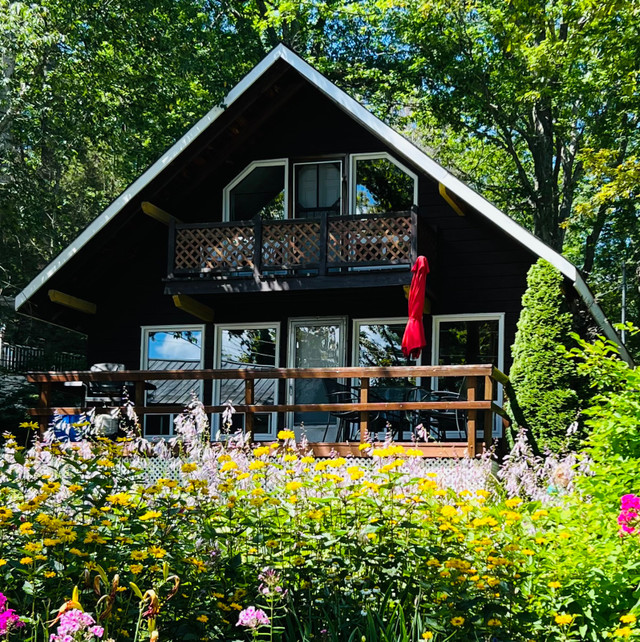 Lakefront Cottage Rentals in Ontario