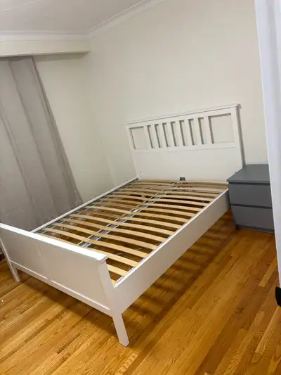 frist floor single room, 2 room 2 people share washingroom.