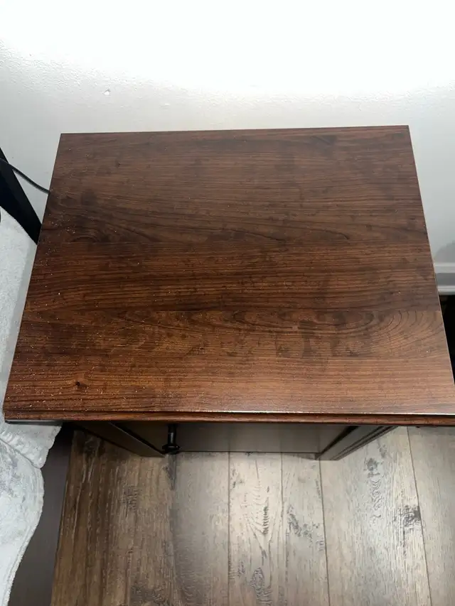 Nightstand - Brown in Dressers & Wardrobes in Oshawa / Durham Region - Image 3