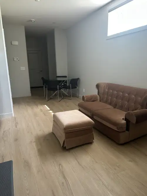 Perfect for long-term stays, this brand-new 2-bedroom basement suite is ideal for professional worke...