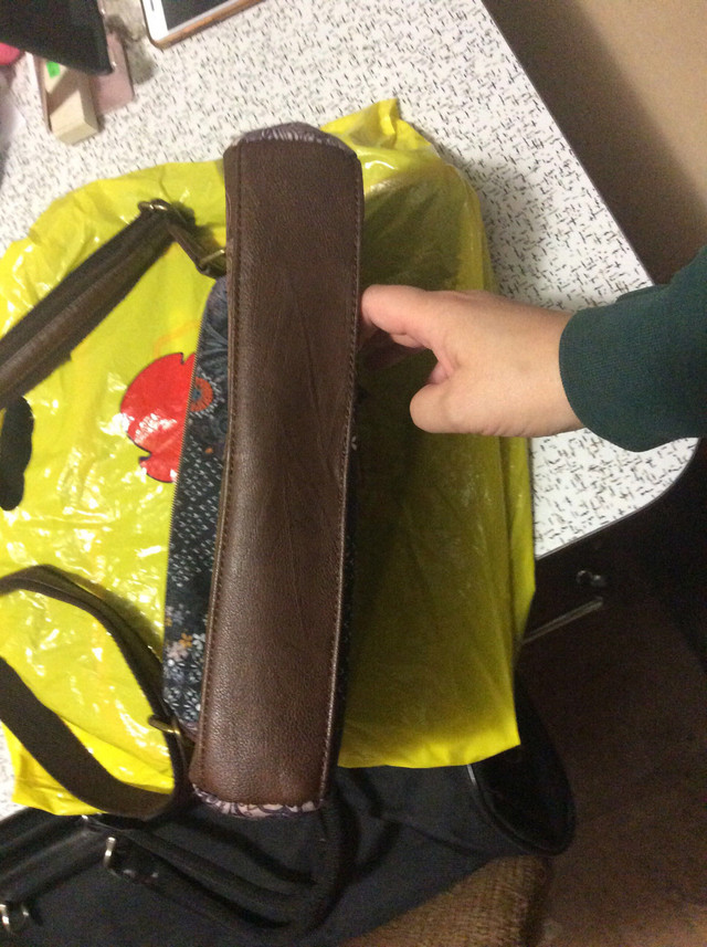 Lois Brand Crossbody purse - $45 dans Femmes - Sacs et portefeuilles  à Ville de Montréal - Image 3